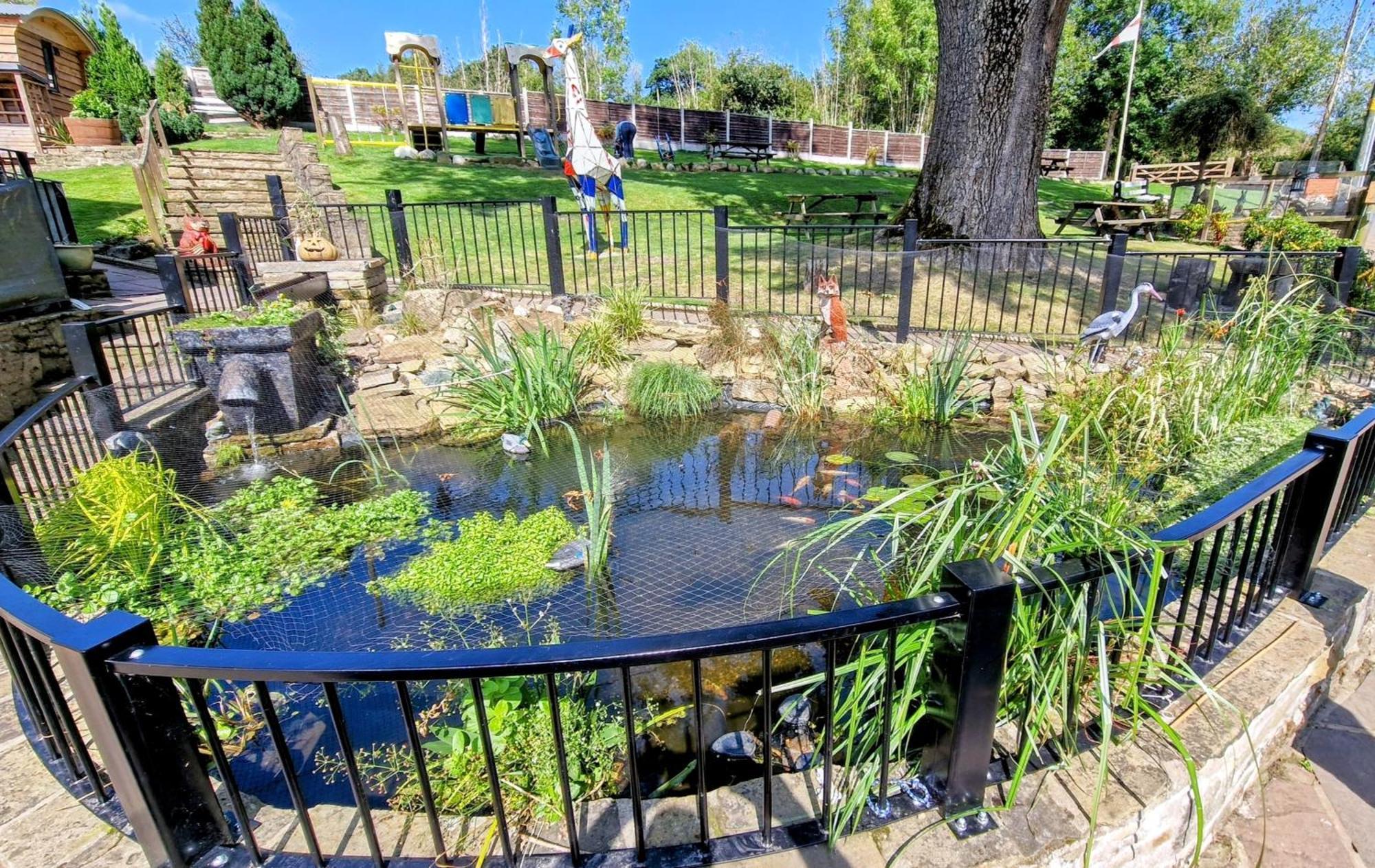 The Little Mill Inn New Mills Экстерьер фото